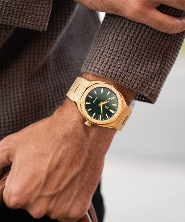 Paul Rich Mens Luxury Watch Gold Green